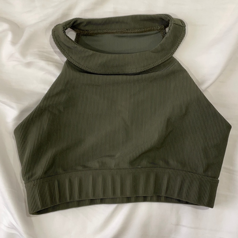Onzie Sports bra/crop top